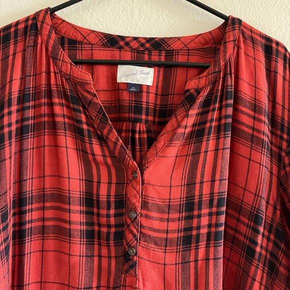 Universal thread plaid flannel tunic top - Picture 2 of 4